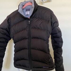 Patagonia Women's Dark Puffer Jacket